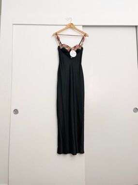 bronte high split gathered bust maxi dress champagne Selfie Leslie | Dresses | Bronte High Split Gathered Bust Maxi Dress Champagne